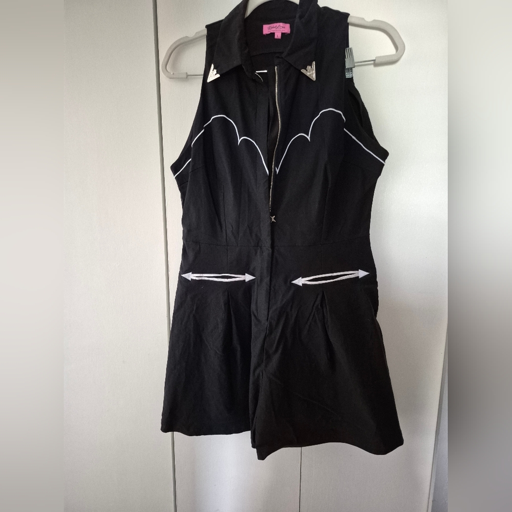 Black Sleeveless Women's Romper